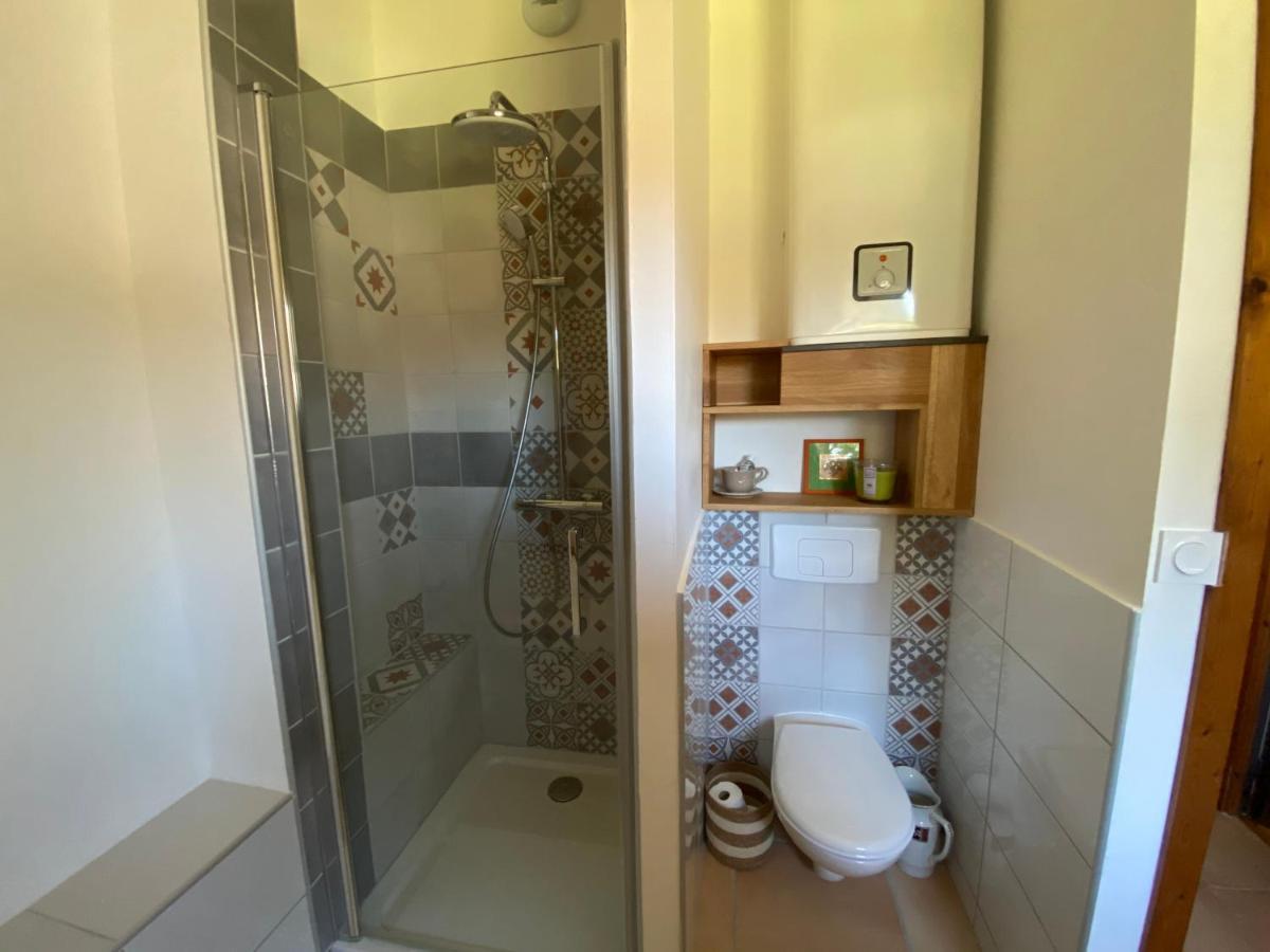 Au Mas Retz De Jade Bed & Breakfast Chauve ภายนอก รูปภาพ